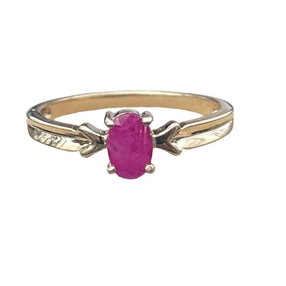 10k Yellow Gold Ring Signed Size 7 Ruby Signed WM Solitaire - Picture 1 of 8